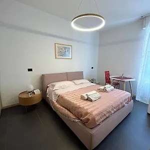 M&m Center - Modern Flat With Free Wifi-netflix And Welcome Italian Coffee Bergamo